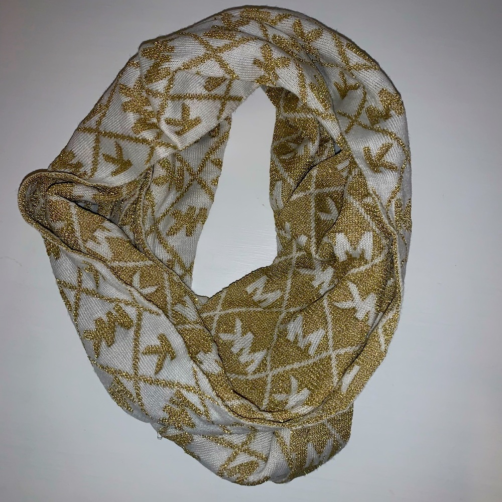 Michael Kors White and Gold Infinity Scarf